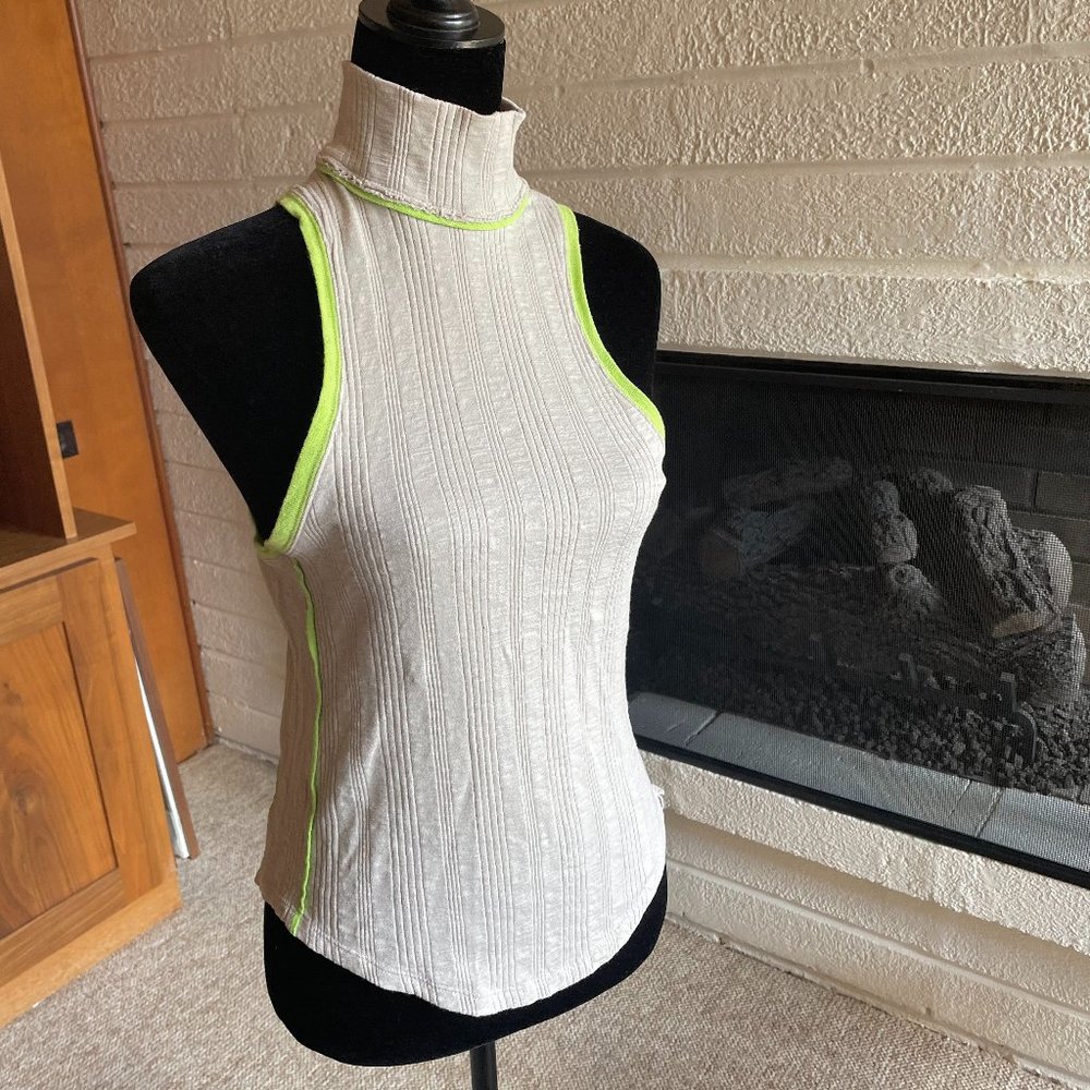 WE THE FREE Women's Oatmeal Ribbed Mockneck Tank Small - Picture 1 of 7